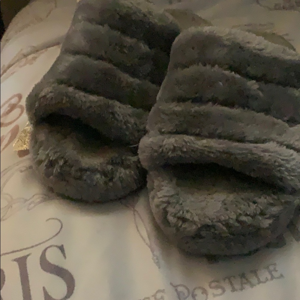Slippers